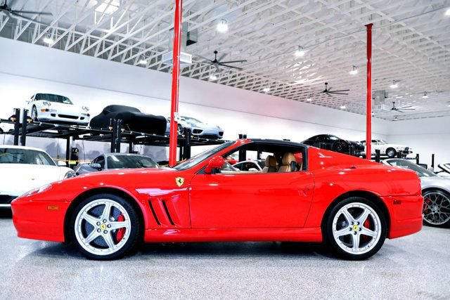 Used 2005 Ferrari 575M Maranello Superamerica RWD image 3