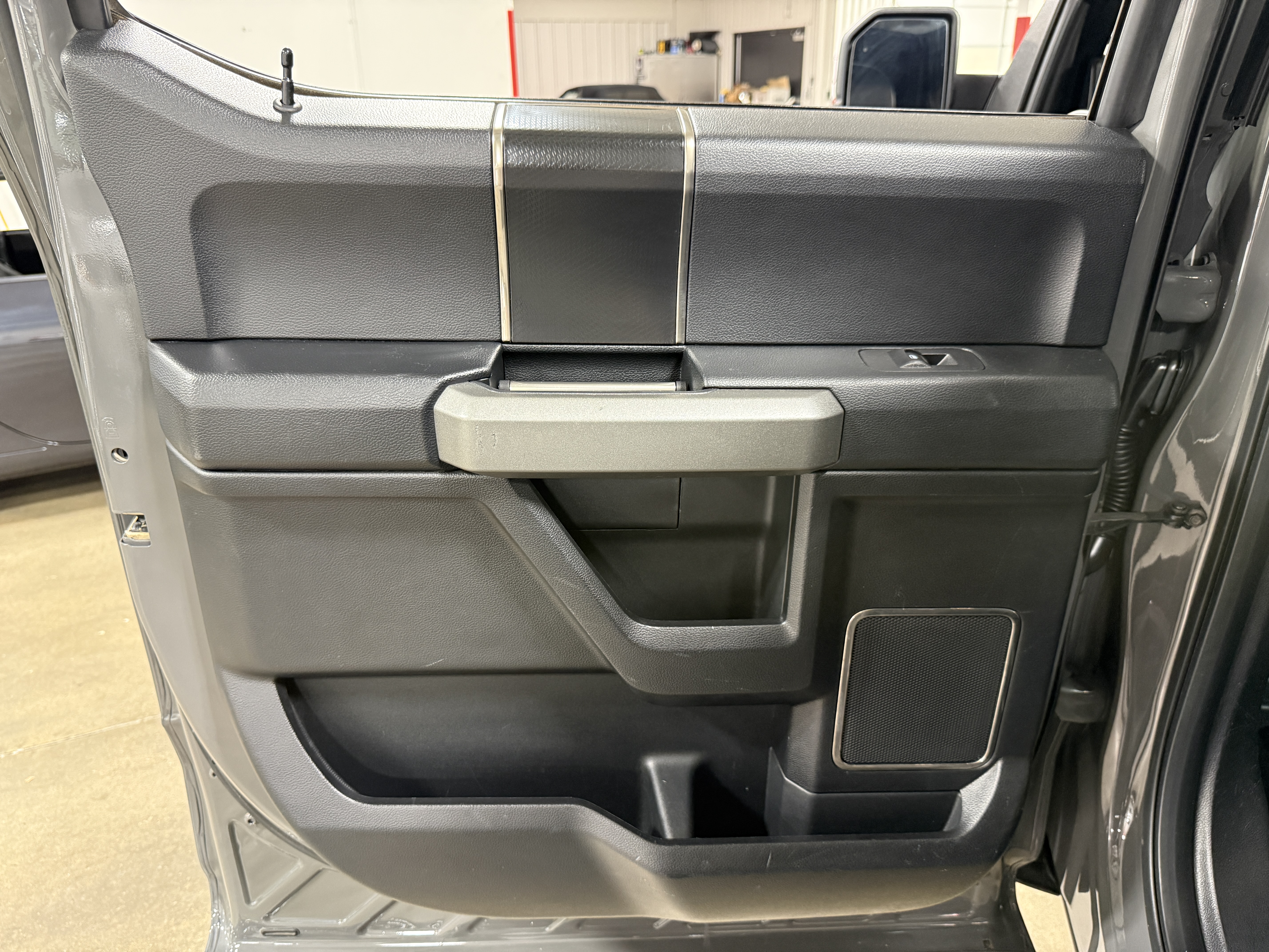 Used 2018 Ford F150 4x4 Crew Cab Raptor image 30