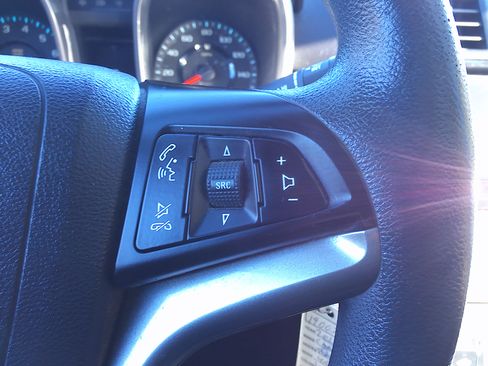 Used 2016 Chevrolet Malibu LT image 26