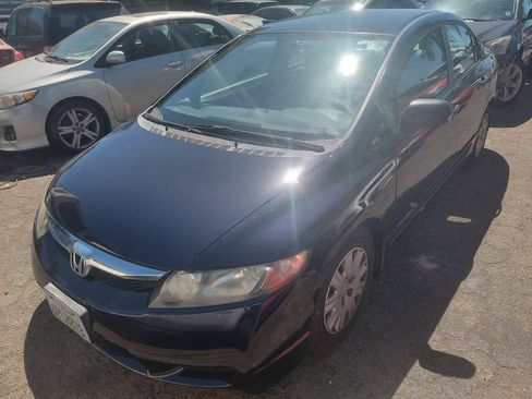 Used 2011 Honda Civic DX-VP image 5