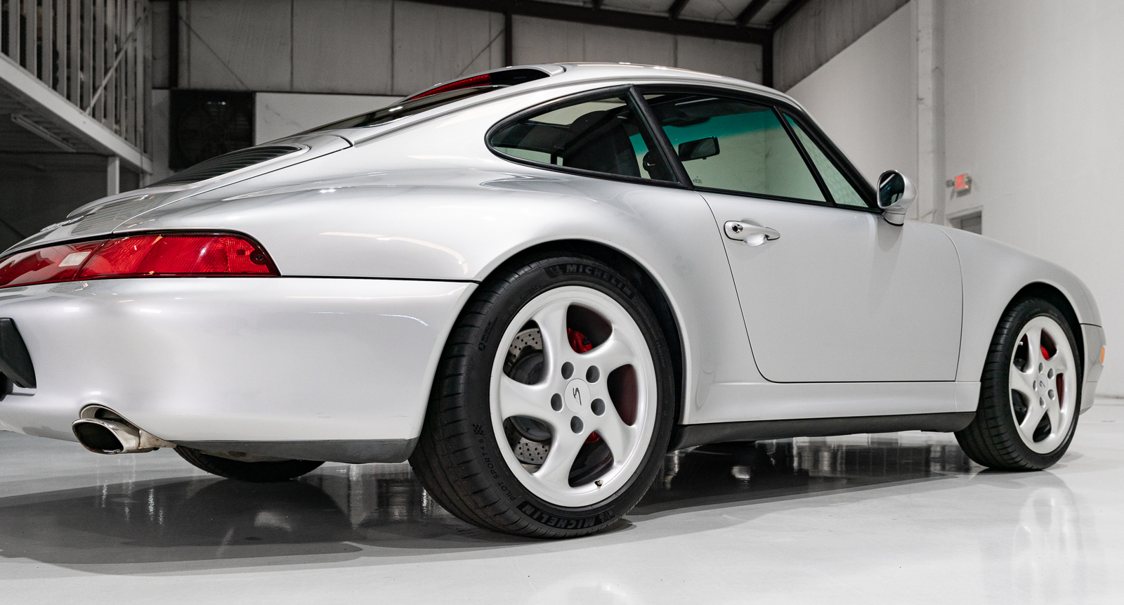 Used 1997 Porsche 911 Carrera 4S AWD/4WD image 30
