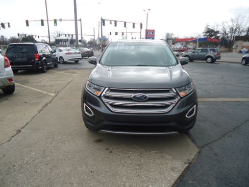 Used 2015 Ford Edge SEL image 2