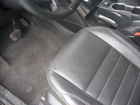 Used 2014 Ford Escape Titanium image 9