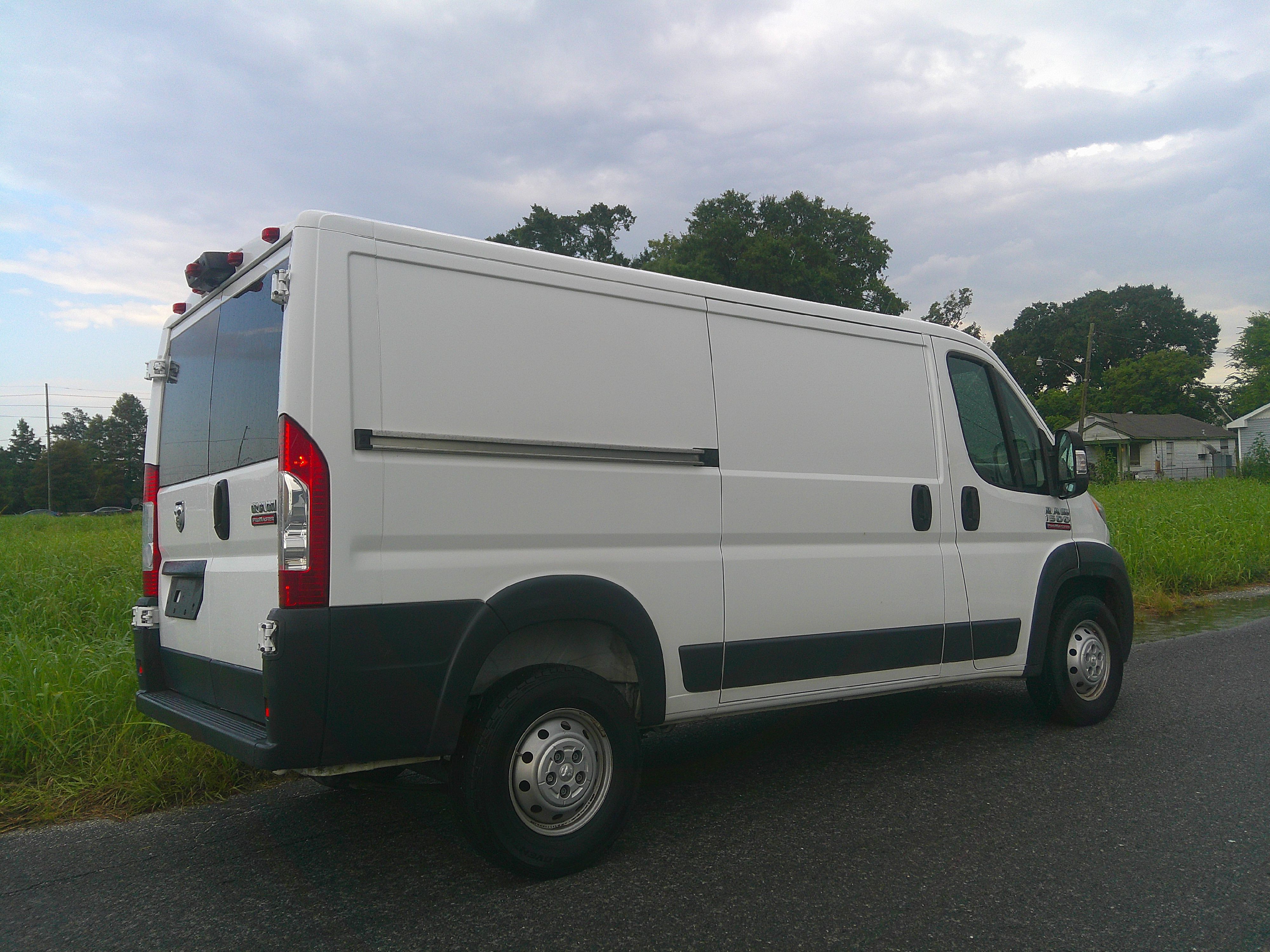 Used 2018 RAM ProMaster 1500 136 FWD image 1