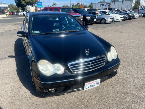 Used 2007 Mercedes-Benz C 230 Sedan image 1