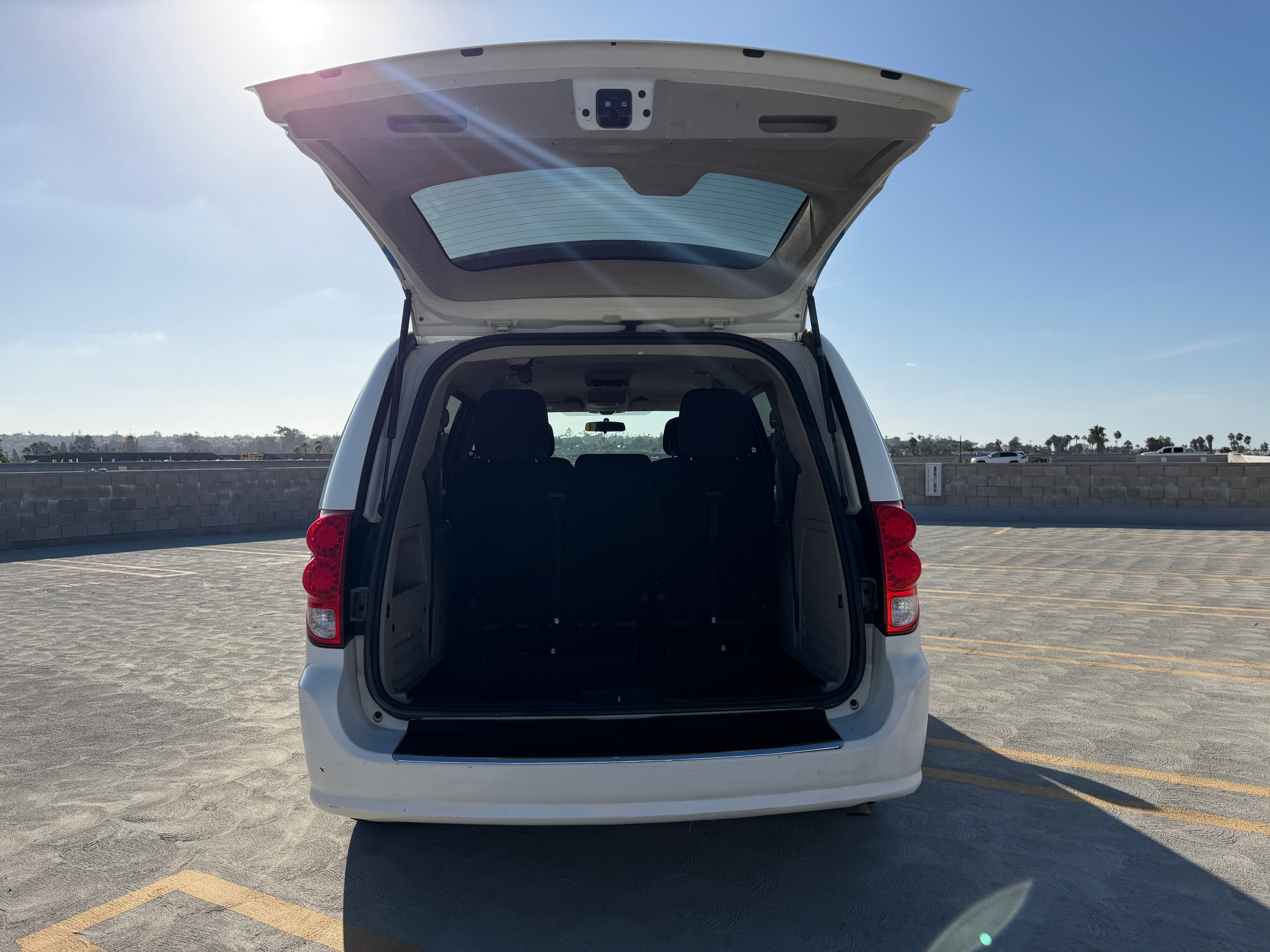 Used 2014 Dodge Grand Caravan UNAVAIL FWD image 13
