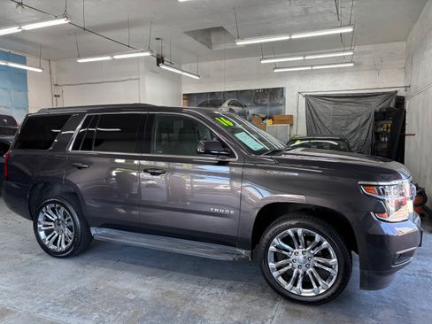 Used 2016 Chevrolet Tahoe LT image 8