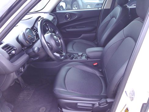 Used 2017 MINI Cooper Clubman image 7