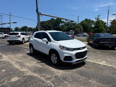 Used 2022 Chevrolet Trax FWD LT w/ 1LT