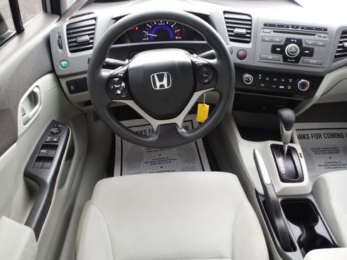 Used 2012 Honda Civic LX image 8