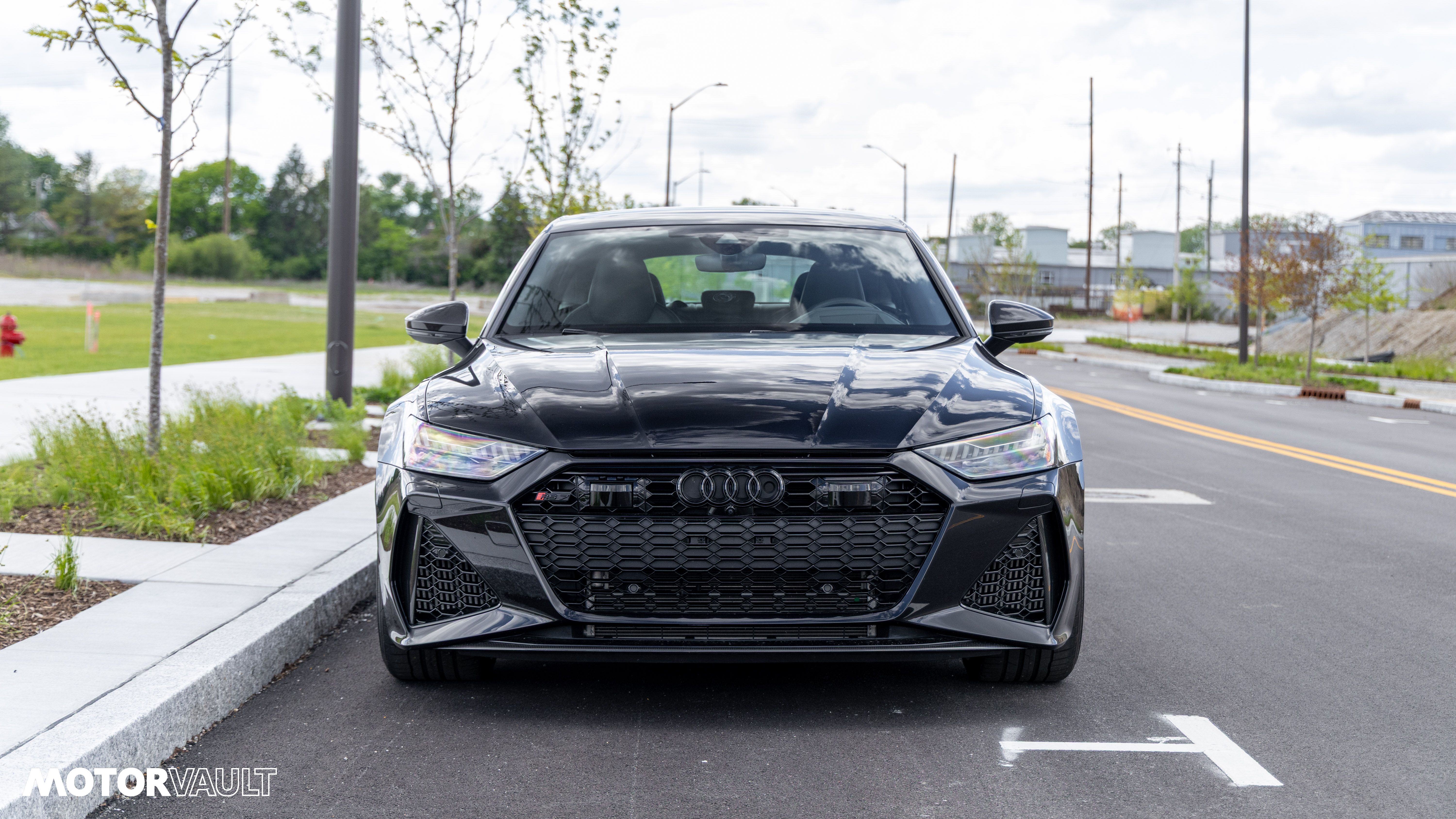 Used 2022 Audi RS 7 Sportback AWD/4WD image 3