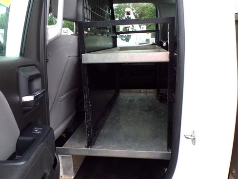 Used 2018 Chevrolet Silverado 2500 LT image 11