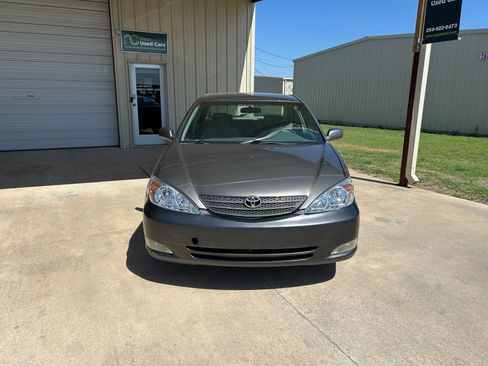 Used 2003 Toyota Camry SE image 8