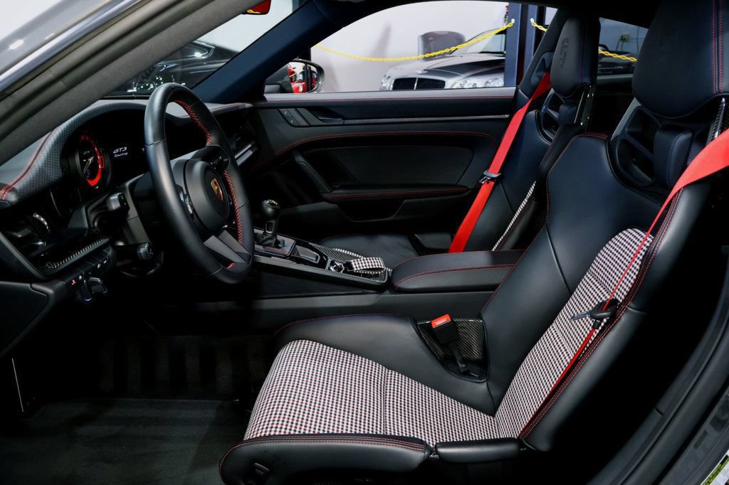 Used 2023 Porsche 911 GT3 Touring RWD image 26