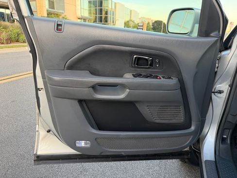 Used 2008 Honda Pilot EX-L image 16
