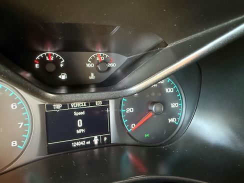 Used 2018 Chevrolet Colorado W/T image 11