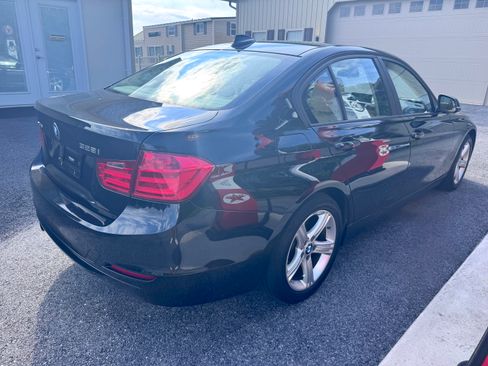 Used 2013 BMW 328i xDrive Sedan AWD/4WD image 5
