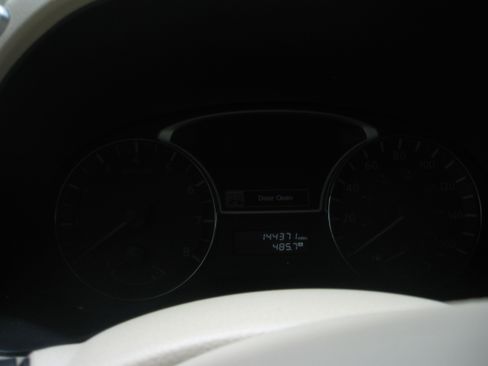Used 2015 Nissan Pathfinder 4WD image 10