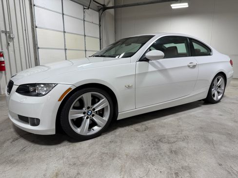 Used 2008 BMW 335i Coupe RWD image 10