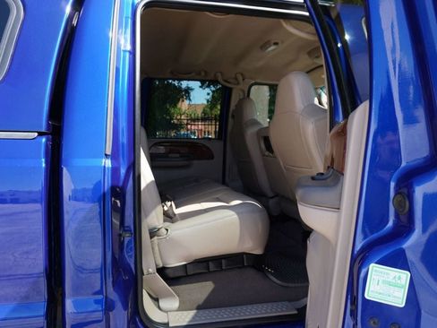Used 2003 Ford F350 4x4 Crew Cab Lariat DRW image 19