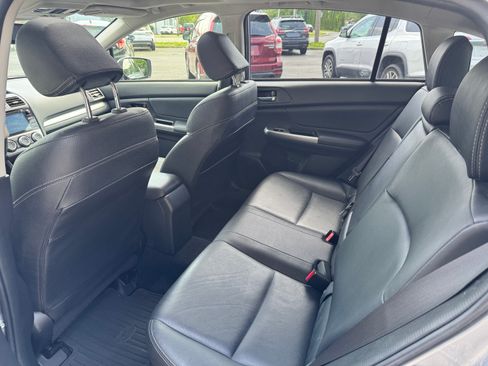 Used 2015 Subaru XV Crosstrek 2.0i Limited AWD/4WD image 11