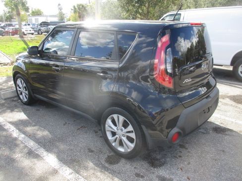 Used 2014 Kia Soul S image 7