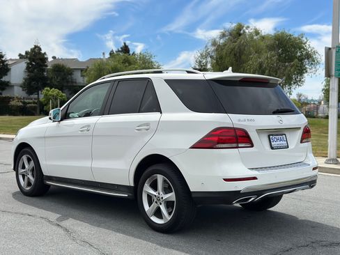 Used 2018 Mercedes-Benz GLE 350 image 3
