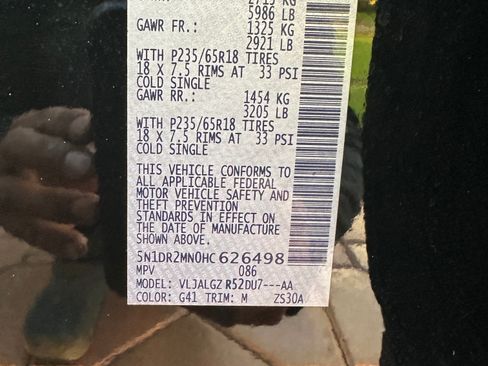 Used 2017 Nissan Pathfinder SL image 10