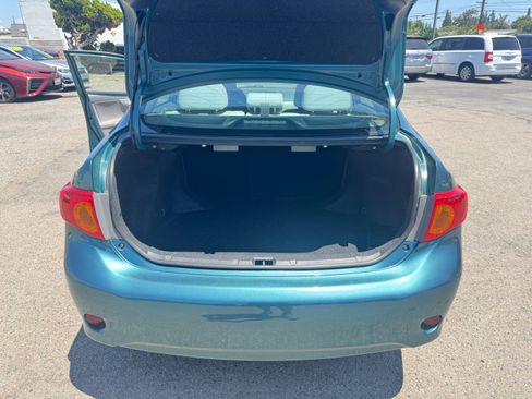 Used 2010 Toyota Corolla LE FWD image 23