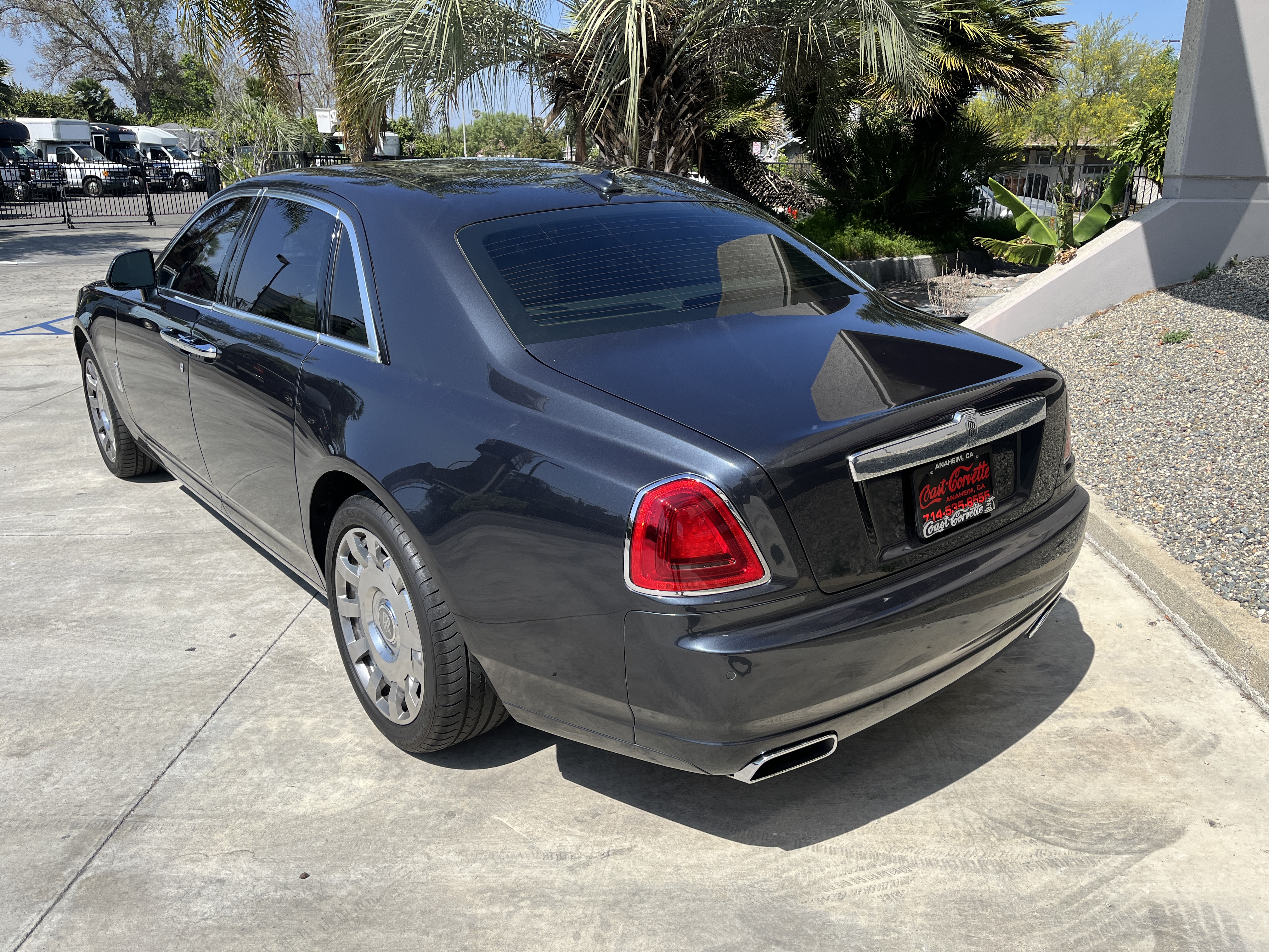 Used 2014 Rolls-Royce Ghost RWD image 6