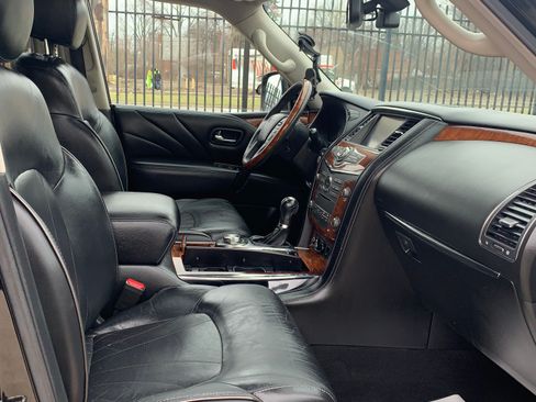 Used 2015 INFINITI QX80 Luxe image 11