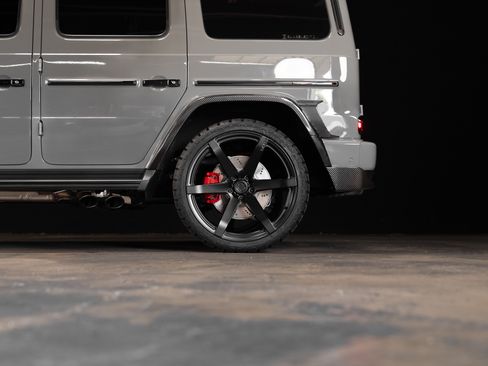 Used 2025 Mercedes-Benz G 63 AMG AMG G 63 image 12