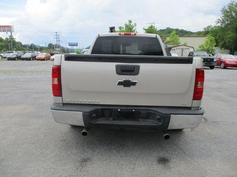Used 2007 Chevrolet Silverado 1500 2WD Regular Cab LT image 8