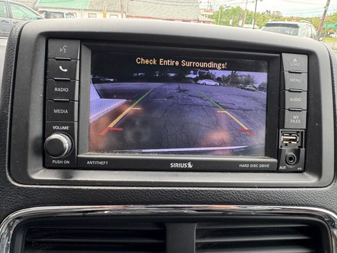 Used 2019 Dodge Grand Caravan GT FWD image 22