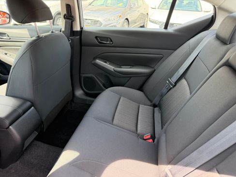 Used 2024 Nissan Altima 2.5 S FWD image 14