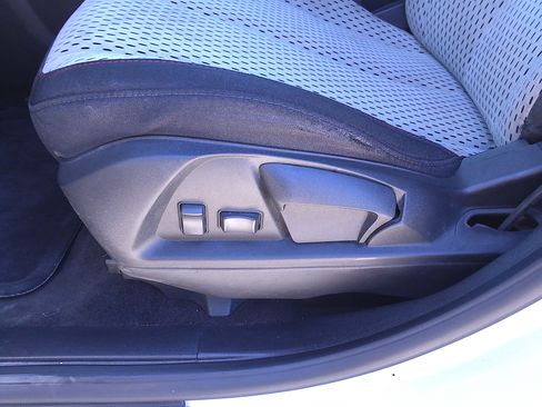 Used 2014 Chevrolet Equinox 2WD LS image 29