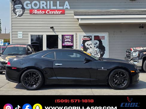 Used 2015 Chevrolet Camaro LS Coupe RWD image 8
