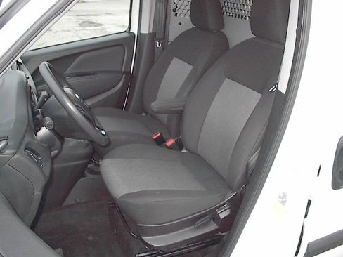 Used 2022 RAM ProMaster City Tradesman image 11