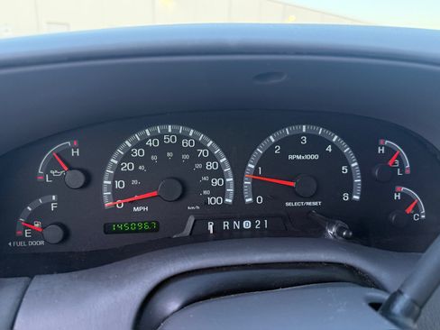 Used 2001 Ford F150 image 59