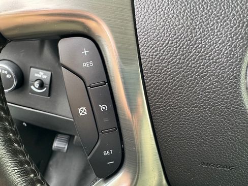 Used 2017 Chevrolet Express 3500 image 12