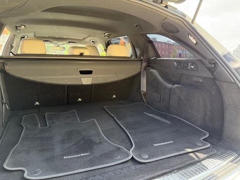 Used 2019 Mercedes-Benz E 450 image 32