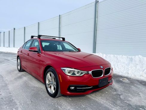 Used 2018 BMW 330i xDrive image 2