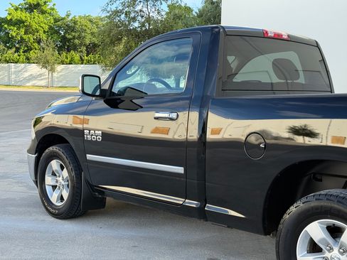 Used 2013 RAM 1500 ST RWD image 36