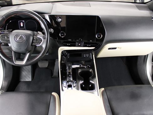 Used 2024 Lexus NX 350 AWD image 4