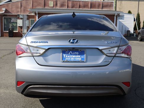 Used 2015 Hyundai Sonata Limited Hybrid FWD image 7