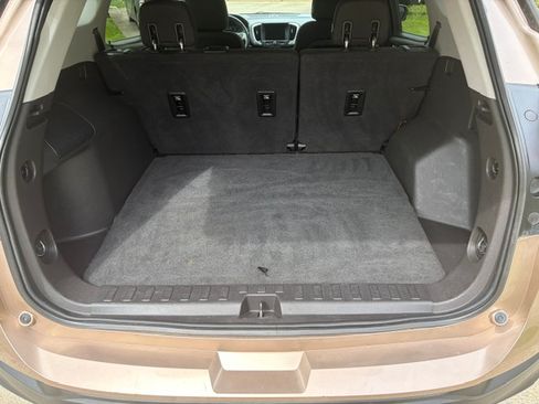 Used 2018 GMC Terrain AWD SLE image 15