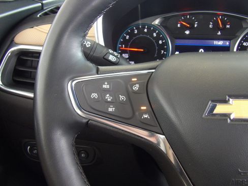 Certified 2024 Chevrolet Equinox Premier image 28