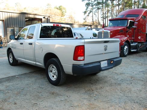 Used 2016 RAM 1500 2WD Quad Cab ST image 8