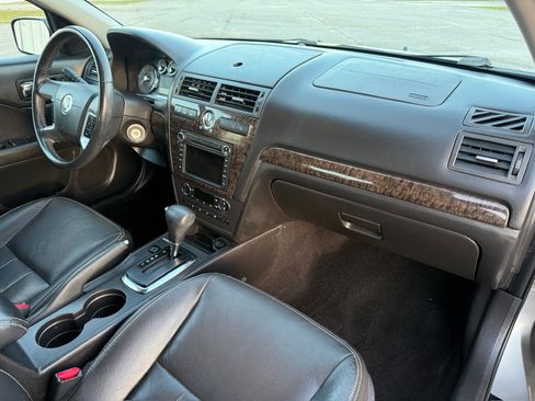 Used 2009 Mercury Milan Premier image 13