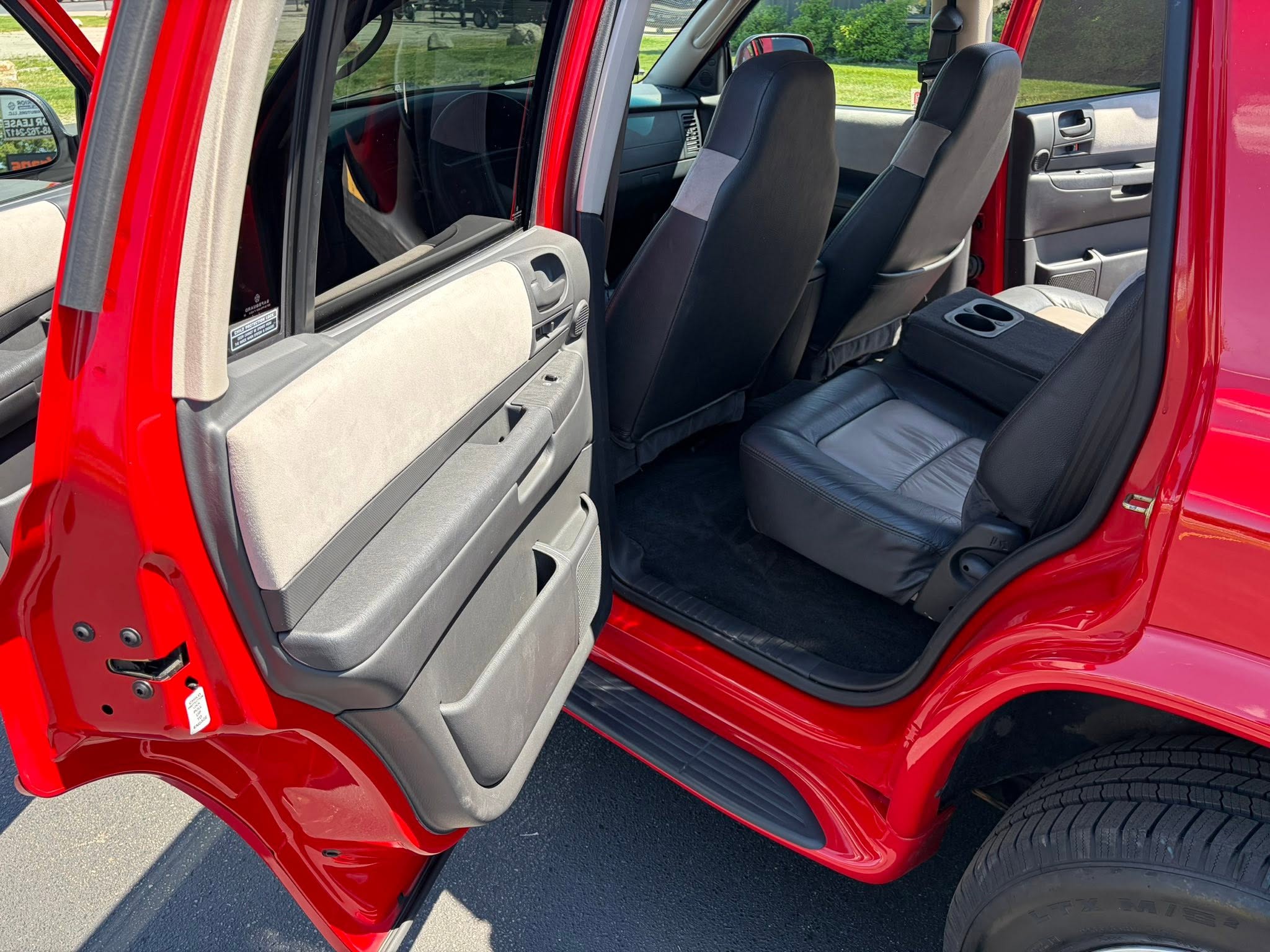 Used 2001 Dodge Durango 4WD image 24